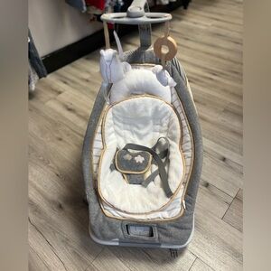 Ingenuity Boutique Collection Rocking Seat - Bella Teddy